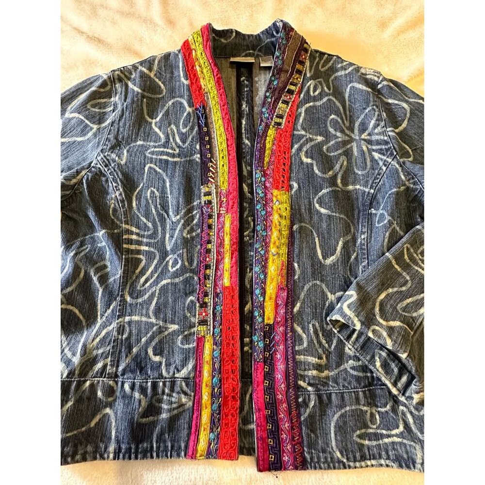 Vintage Chicos Denim Jacket Floral Boho Art Unique Southwestern Size 1‎ Boho y2k - Picture 2 of 8